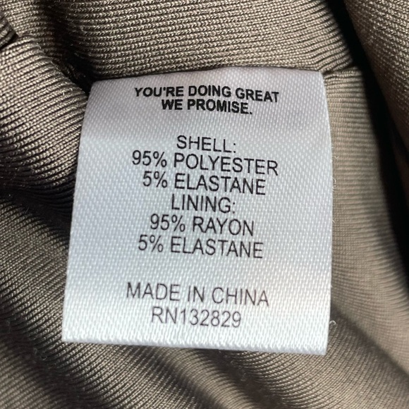 New! LPA Damia Midi Dress in Taupe Medium - Picture 5 of 7